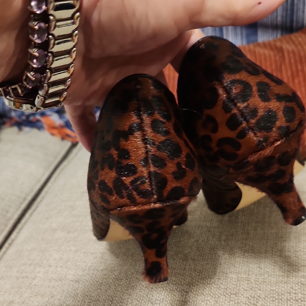 Dolce Vita Brown Leopard Print Heels - Picture 5 of 6